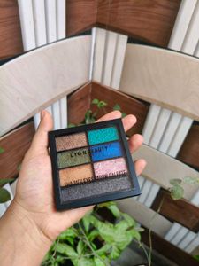 L'YON Shimmer eyeshadow Palette 🎨❤️
