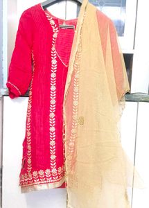 Vibrant pink Embellished Salwar Pants