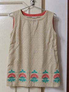 Max Linen Cotton Embroidered Sleeveless Kurta Top
