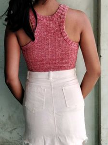 Pink Textured Sleeveless Top and white mini denim