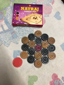 CARROM COINS WITH BOX