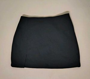Classic Black Mini Skirt