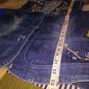 Stylish denim vest