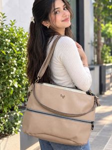 Stylish Beige Handbag