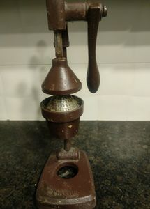 Manual Fruit  Juicer
