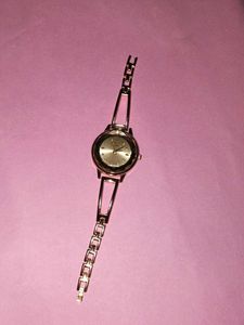 Rose/pink gold watch