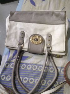 Stylish Two-Tone Handbag