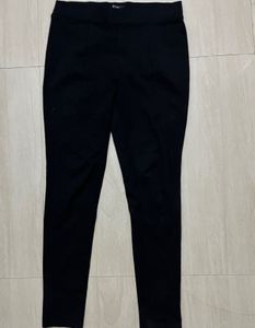 Classic Black Skinny Pants