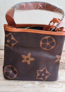 SALE🆕bucket style bag with purse