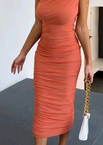 Chic One-Shoulder Ruched Midi Dress