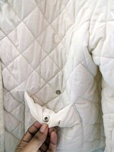 JUICY COUTURE Quilted Cream Puffer Jacket 🪞