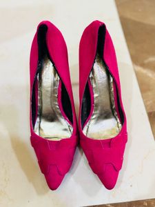 pink heels