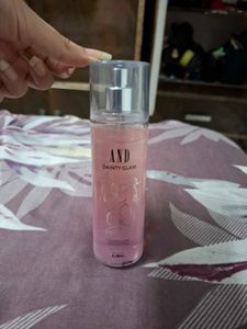 AND Dainty Glam Fragrance Mist