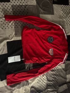 Red Long Sleeve Crop Top