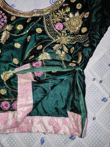 Green Blouse With Pink Net Dupatta