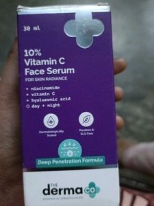 The Derma Co 10% Vitamin C Face Serum
