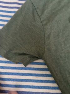 Men's Basic Grey T-Shirt