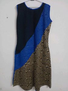 Stylish Blue & Black Printed Kurta