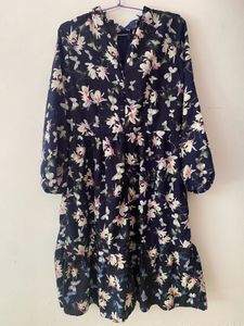 Women Navy Blue Printed Puff Sleeve Flare Dress