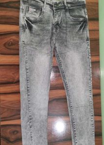 2 Jeans Combo Offer