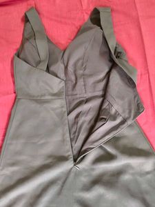 Sleeveless V-Neck Party Dress ,size -small and xs