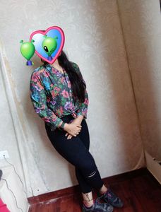 Diwali Sale 🔥Floral Top &amp; Black Jeans