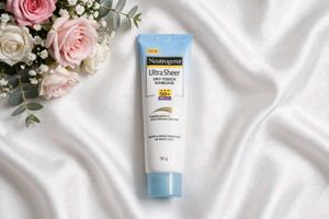 Pack of 4 Neutrogena Ultra Sheer Sunblock SPF 50+
