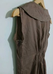 Stylish Brown Sleeveless Top