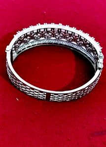 Elegant Silver &amp; Pink Stone Bracelet