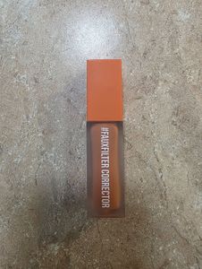 Huda Beauty colour corrector - lychee
