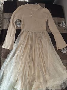 Elegant Pearl Embellished Tulle Dress