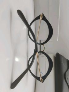 Unique Black Cat-Eye Eyeglasses