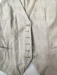 H&amp;M Chic Plaid Vest