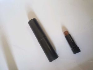 foundation and contouring stick combo