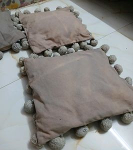 Oolen Ball Cution Cover 5.PC. Free 2 Side Pillows