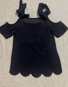 Chic Black Cold Shoulder Top with Bow Accents