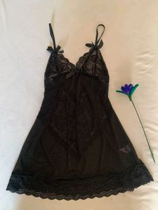 Elegant Black Lace Nightgown