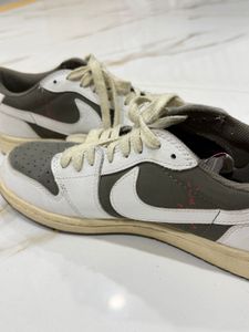 travis scott aj1 low mocha no box