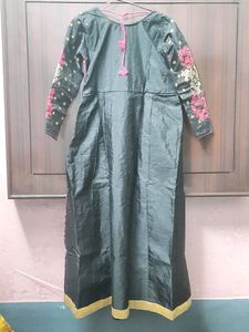 Elegant Pink &amp; Black Embroidered Suit