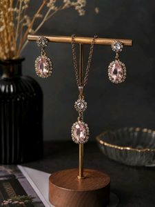 Elegant Pink Gemstone Jewelry Set