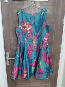 Totally New Dress Bought From Dubai Not My Size Xl