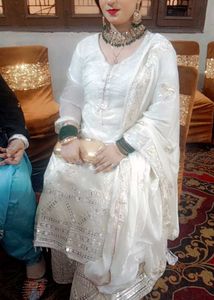 Elegant White Kurta Set with Dupatta