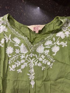 Green Embroidered Short Kurta