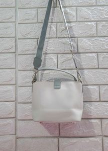 Semir Chic Two-Tone Crossbody Bag