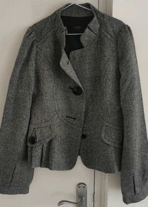 Grey Fitted Blazer in Peplum shape