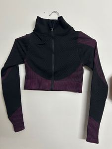 Women's Black &amp; Purple Athletic Crop Top