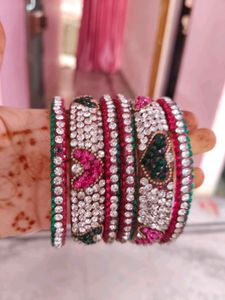 Elegant Bangle Set