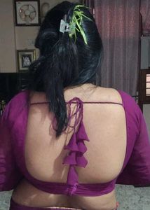Elegant Margenta Saree with Golden Border