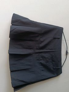 PLEATED CARGO SKIRT