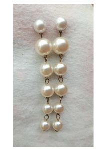 Elegant Pearl Dangle Earrings